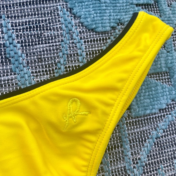 SOLD!!! Aurea Rio Boutique Bikini Set Halter Top With Brazilian Bottom XL - Picture 7 of 10